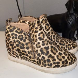 Leopard wedge sneakers